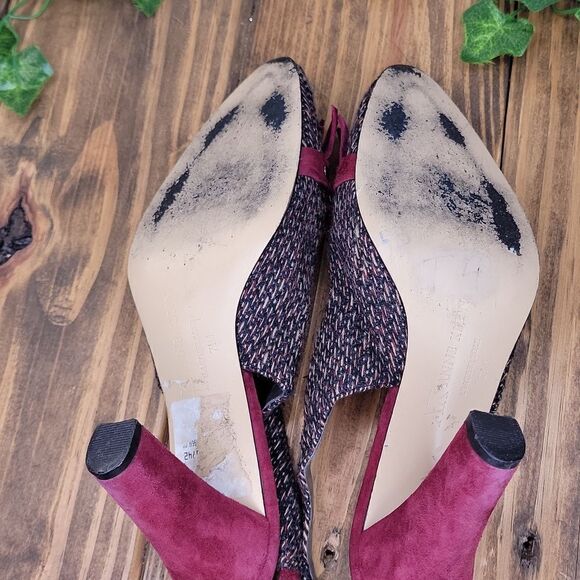 Anne Klein. Dress Heel. Size 7.5. Beautiful Condition - Picture 7 of 9